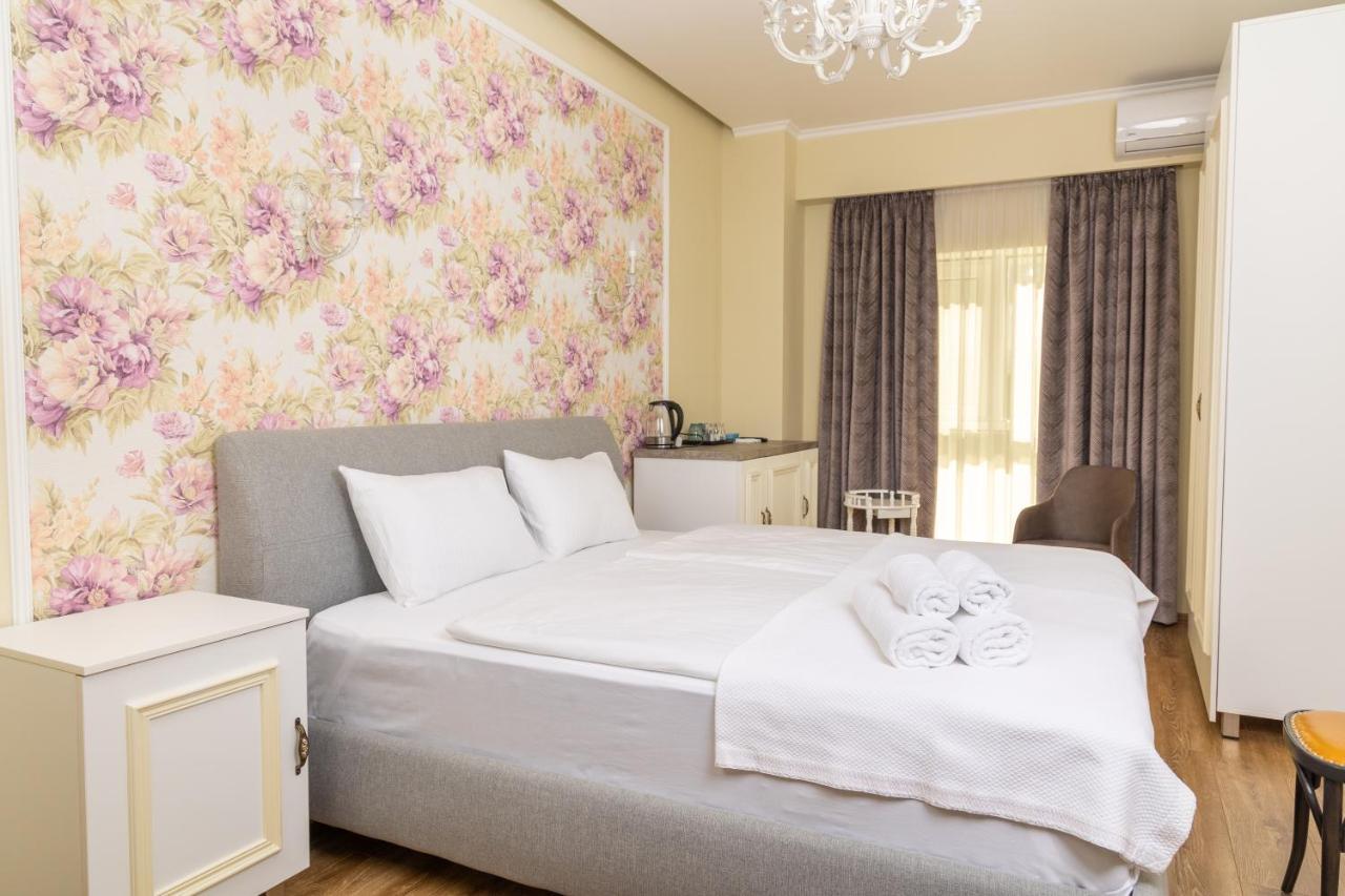 Rose Hotel Vake Тбилиси Номер фото