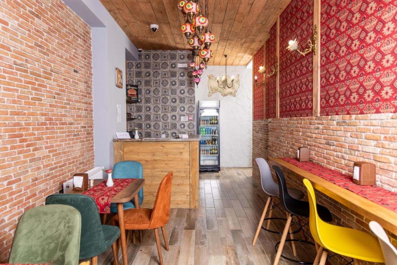 Rose Hotel Vake Тбилиси Экстерьер фото